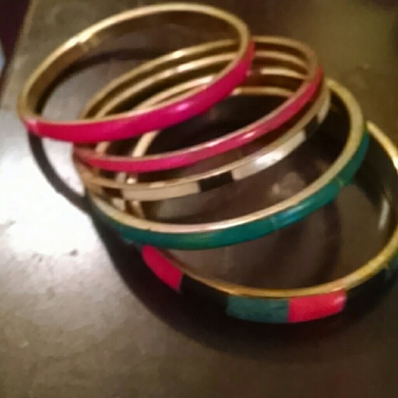 H&M  Bracelet set! - Picture 1 of 3