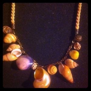 Vintage seashell necklace
