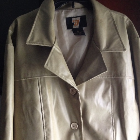 Jacket - Picture 2 of 2