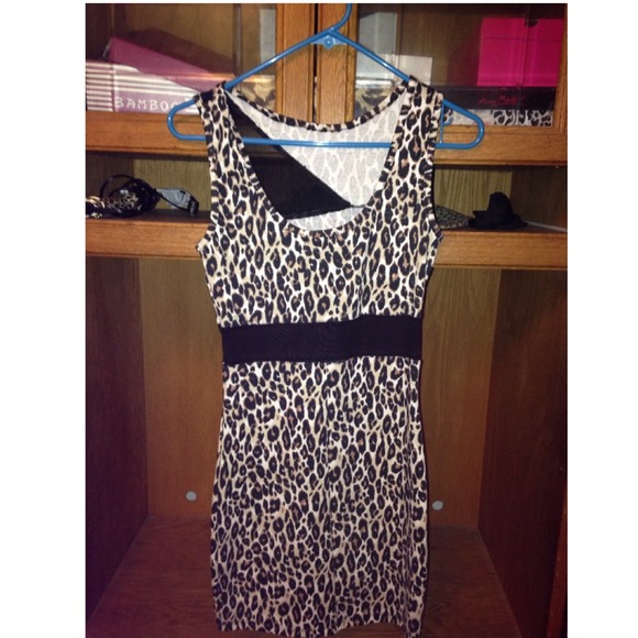 Cheetah print bodycon dress