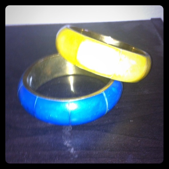 2 large blue and yellow bangles...great condition