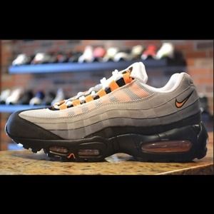 Nike Air Max 95 (black orange grey)