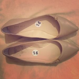 Nine West Flats!
