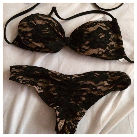 π«SOLDπ« - Picture 3 of 4