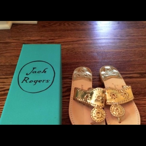 Shoes - Gold jack Rodgers