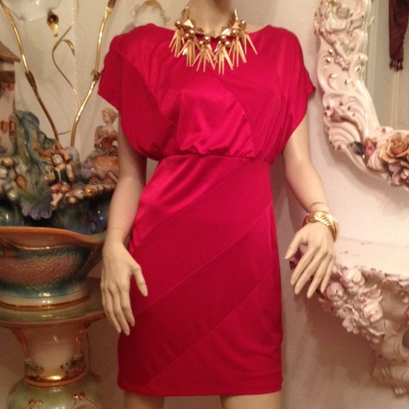 Elegant Red Dress with. Red Bow Peep Hole Back - Picture 3 of 3