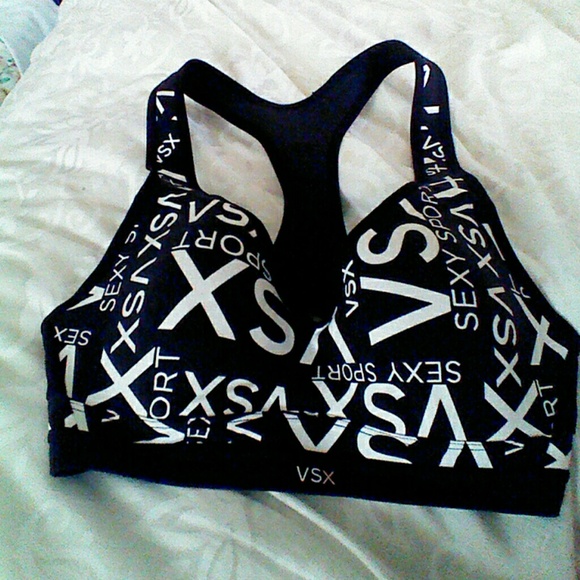 New Victorias secret sports bra