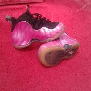 Pink phomposites