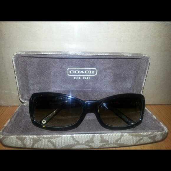 Coach "Chelsea" sunglasses