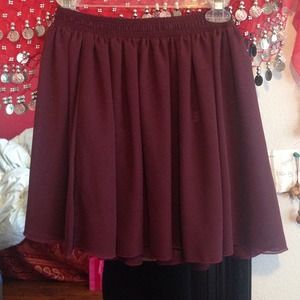 American apparel maroon skirt