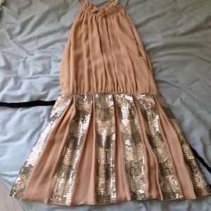 Beige top w/ details silver sequins