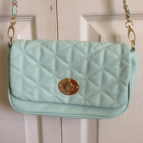Mint quilt cross body bag