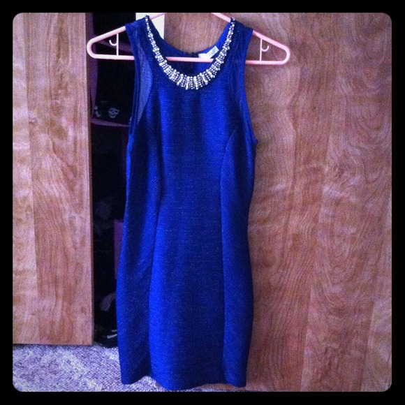 Beautiful baby blue embellished dress - Picture 1 of 3