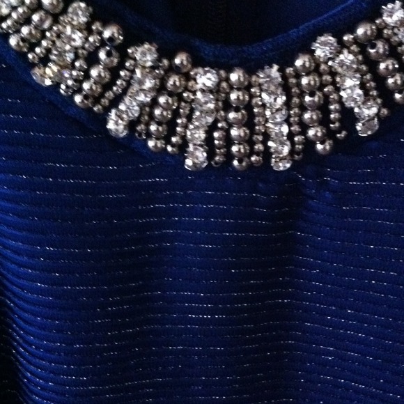 Beautiful baby blue embellished dress - Picture 2 of 3