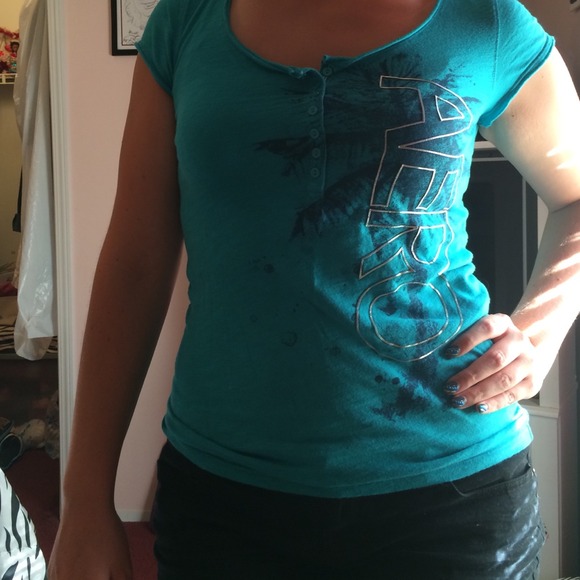 Aero Scoop Neck