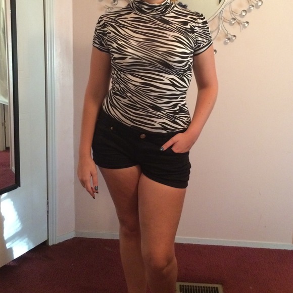 Printed Short Sleeve