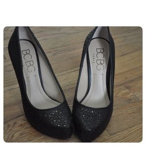 BCBG Paris Black/Bronze Heel