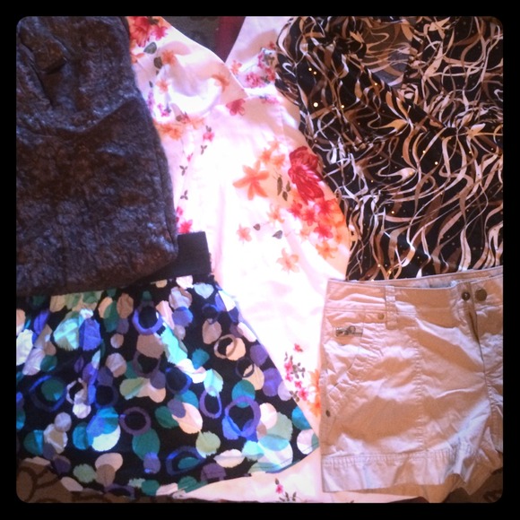 5 item BUNDLE for @plenty2sale4u 🌺