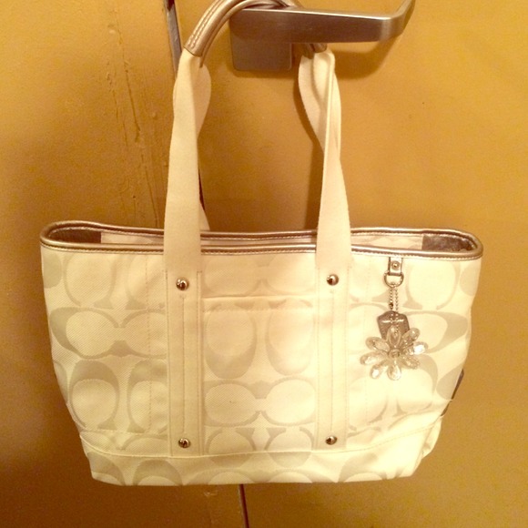 Coach white signature tote