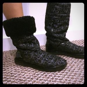 Coach blacks boots