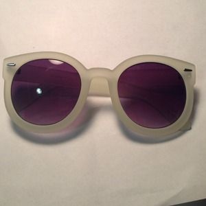 Urban outfitters Sunglasses