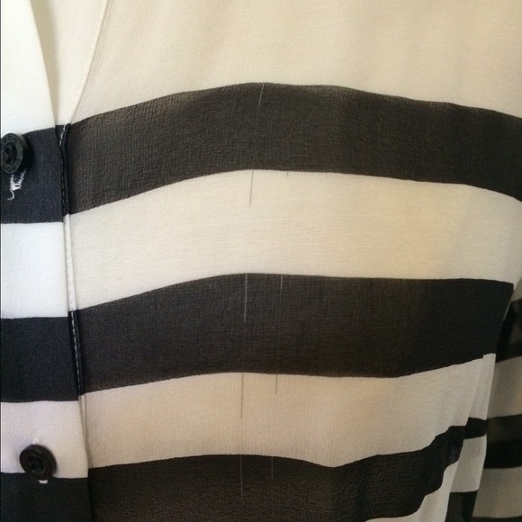 Silk b/w striped button down shirt blouse - Picture 3 of 8