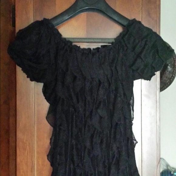 Vertical Ruffle Layered Blouse