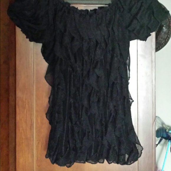 Vertical Ruffle Layered Blouse - Picture 2 of 2
