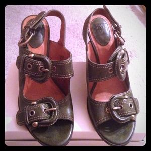 Frye leather summer Sandals!