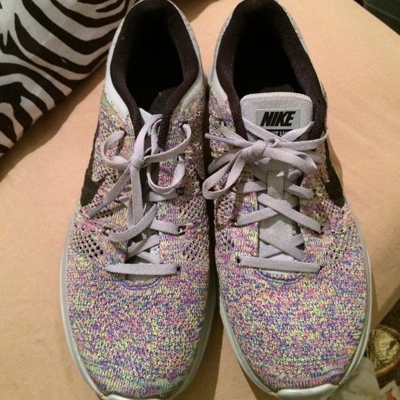 Nike flyknit lunar 1