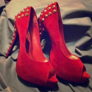 Red and gold studded pumps