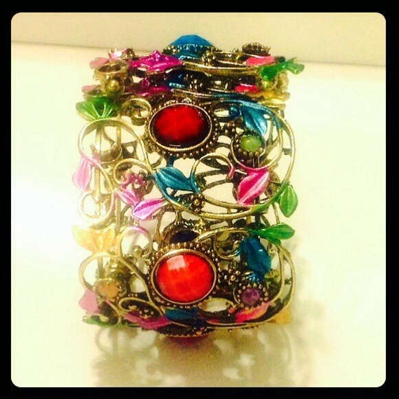 ✨Reserved✨Bundle for Jessie✨Bracelet & Necklace