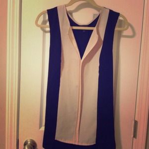 Sleeveless blouse