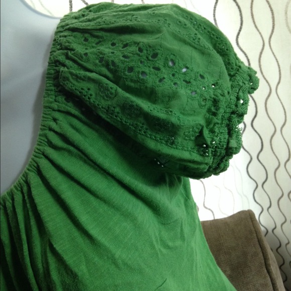 🚫SOLD in Bundle💚Green BoHo Eyelet High Waist Top - Picture 2 of 3