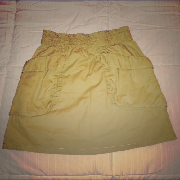 XS H&M Khaki Skirt