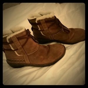 Very cute UGG boots