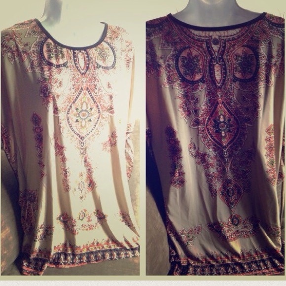 Tops - Trendy Boutique BoHo Tunic NWT