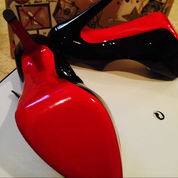 Brand new CL patent leather Bana shoe size 38 - Picture 3 of 4