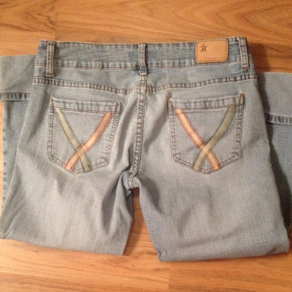 Jean capris - Picture 2 of 4