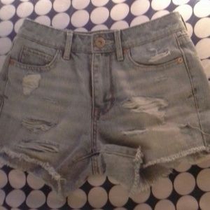 Highwasted shorts