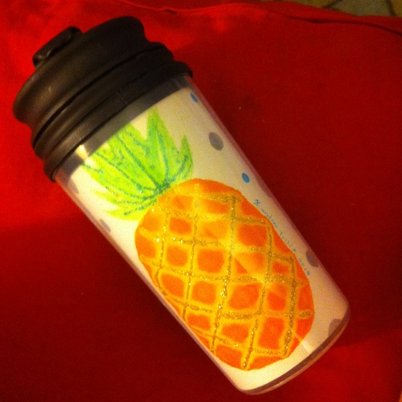 trendy pineapple mug!!! Bundle only