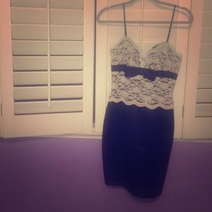Betsey Johnson black dress 💜