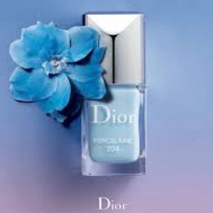 Looking 4 Dior Porcelaine #204 2014 Nail Polish