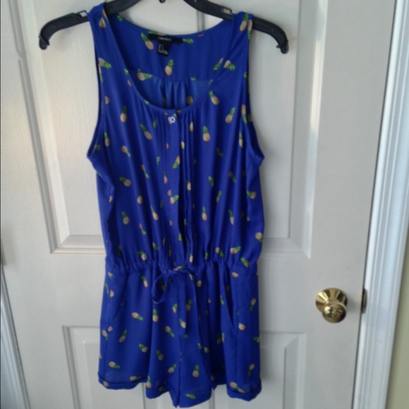 Pineapple print romper