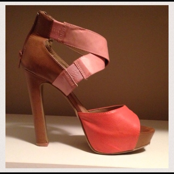 Sold! - Picture 3 of 3