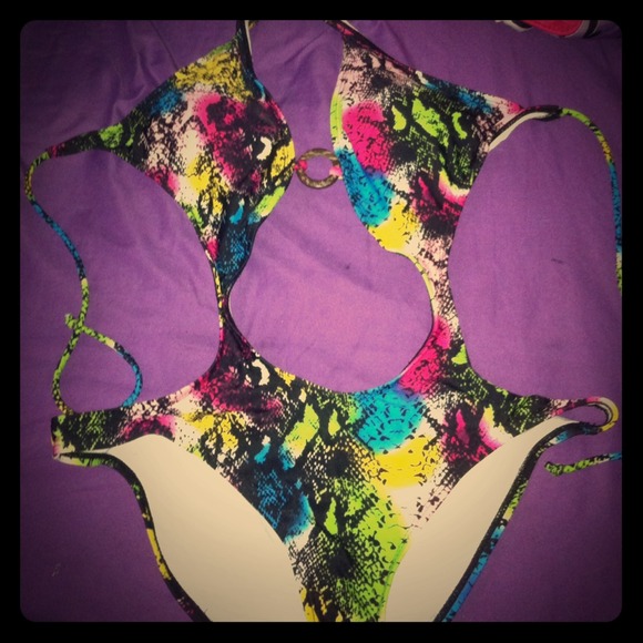 Bathing suit🎀