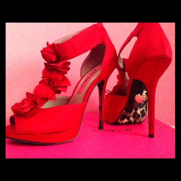 Betsey Johnson Red Satin Florely Heels.