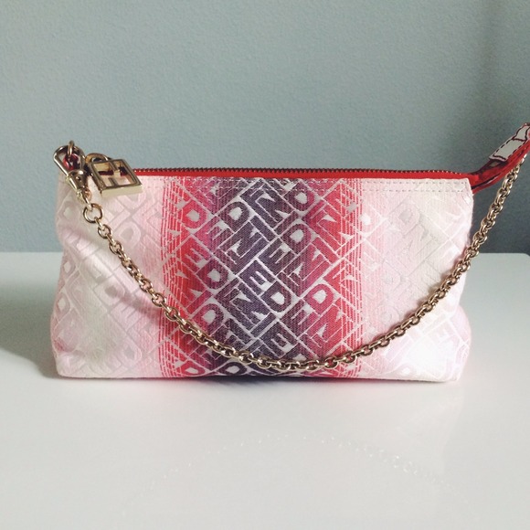 Authentic Fendi purse with gold chain LIKE NEW