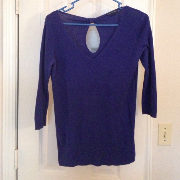 3/4 sleeve blue top