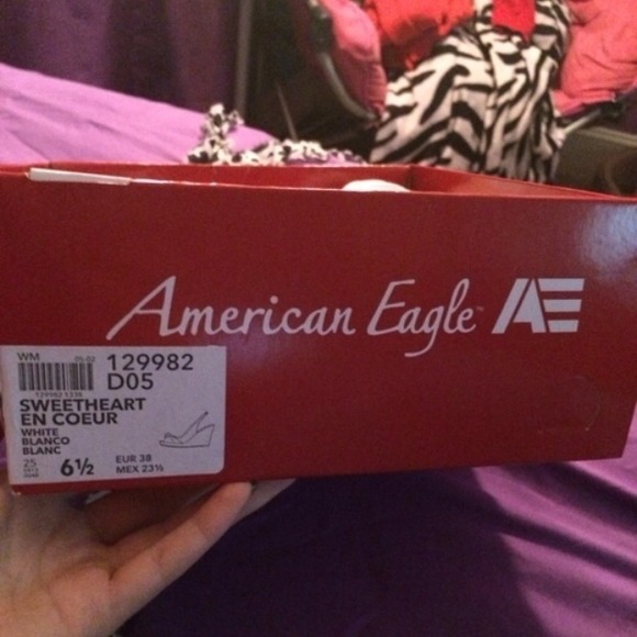 White Wedges - Picture 4 of 4